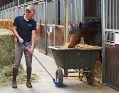 Mistovací vidle pro koně, pony na koblihy SOLID plastové