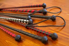 Jezdecký bičík Profi oplétaný kožený bez poutka