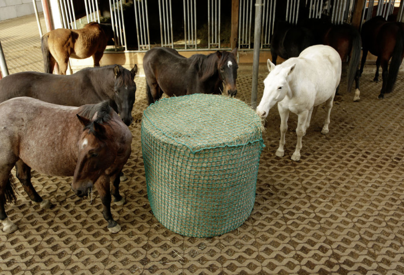 Síť na seno na kulaté balíky