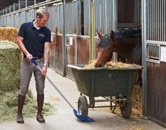 Mistovací vidle pro koně SOLID plastové