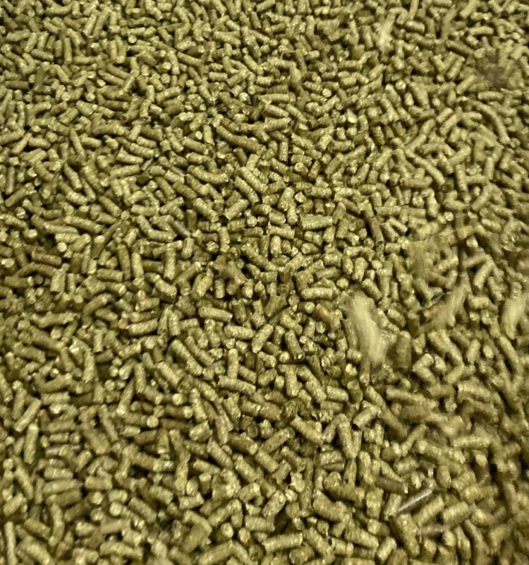 Granulované seno pro koně, ovce a králíky 15kg