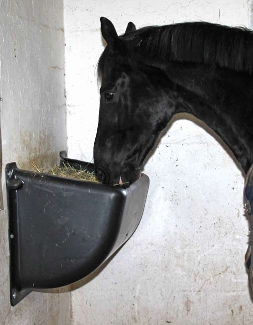 OK Plast jesle na seno pro koně s kovovou mříží