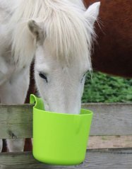 OK Plast závěsný žlab pro koně a ovce kruhový 8ltr,