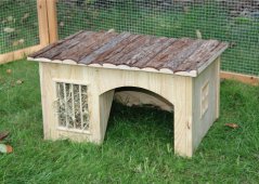 Domek NATURE pro hlodavce dřevěný 54x41x30cm