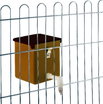 Niplová napáječka pro králíky KLIP závěsná