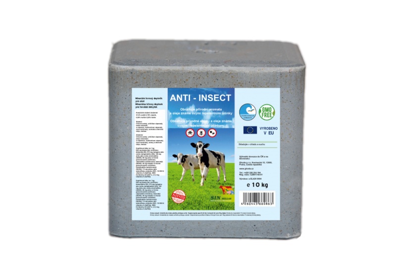 Minerální liz pro koně, skot SIN Hellas Anti-Insect s přírodními aromaty odpuzujícími hmyz 10kg