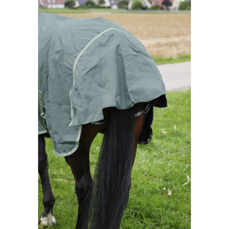 EQUITHEME TYREX 600D/150 g Recycled výběhová deka pro koně zelená