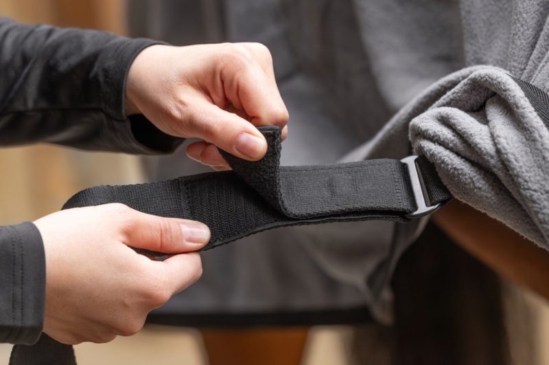 COVALLIERO A/W 2025 odpocovací deka pro koně